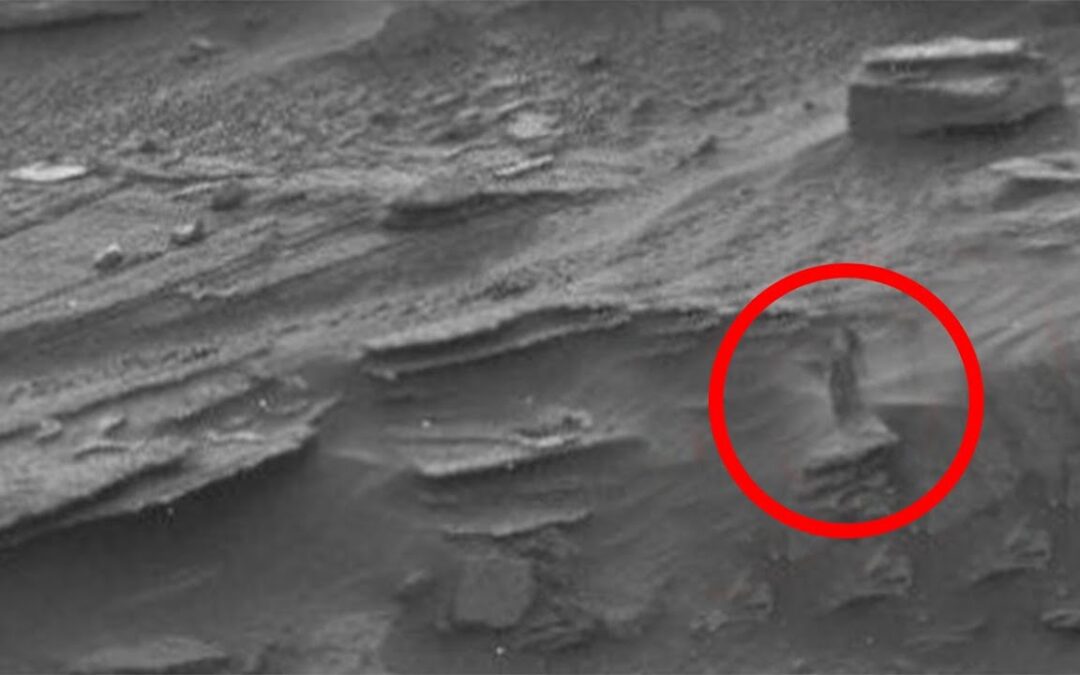 7 Most Unexplained UFO Sighting Pictures Of Mars Were Captured By Mars Curiosity Rover