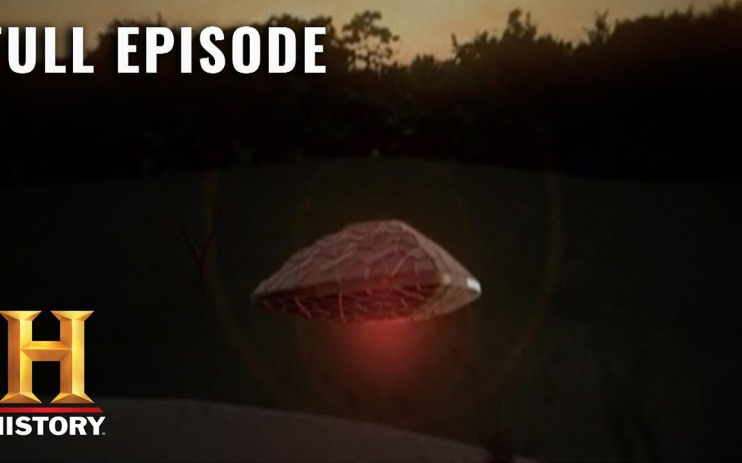 UFO Hunters: Huge Triangle Shaped UFOs in California (S3, E1) | Full Episode | History