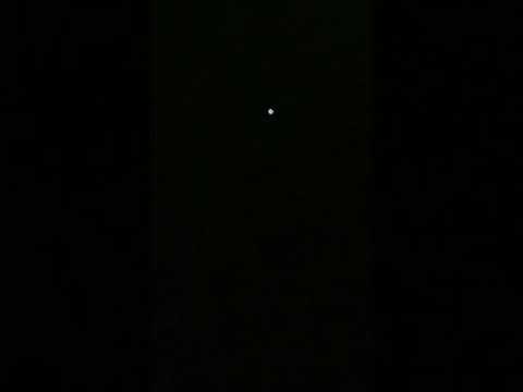Real ufo in ac see you self I have pictures and mor videos