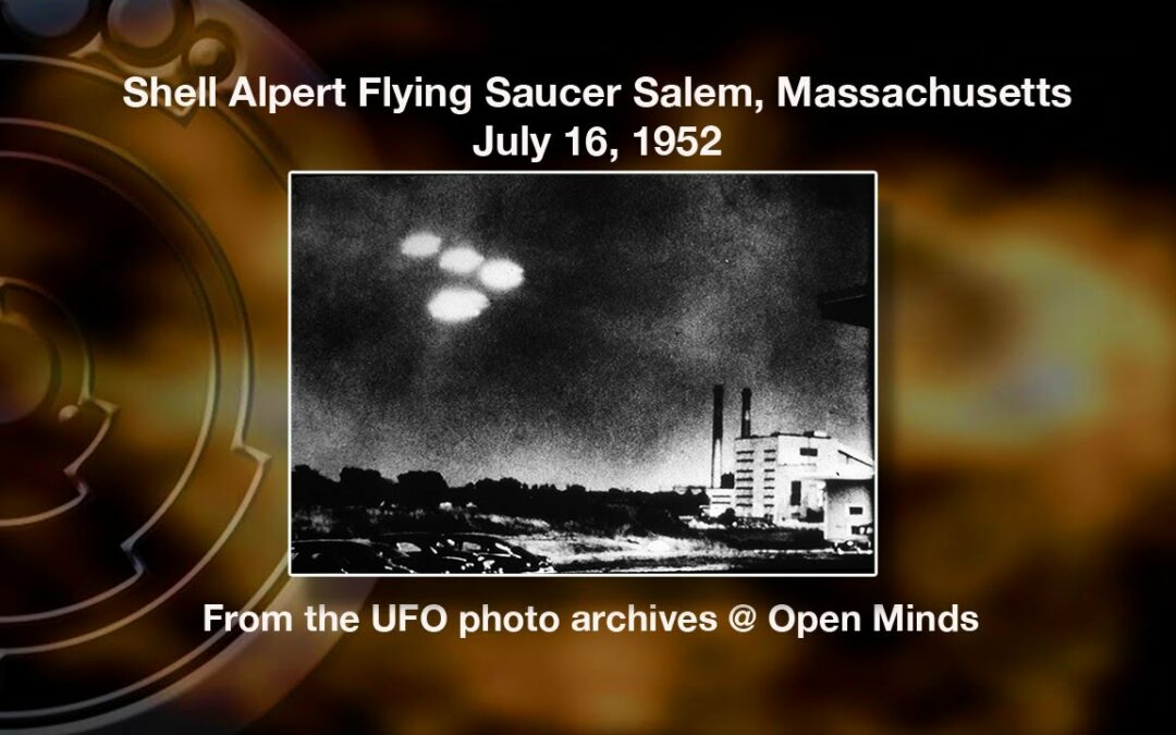UFO photos taken during the American flying saucer wave of 1952, Salem Massachusetts July 16, 1952